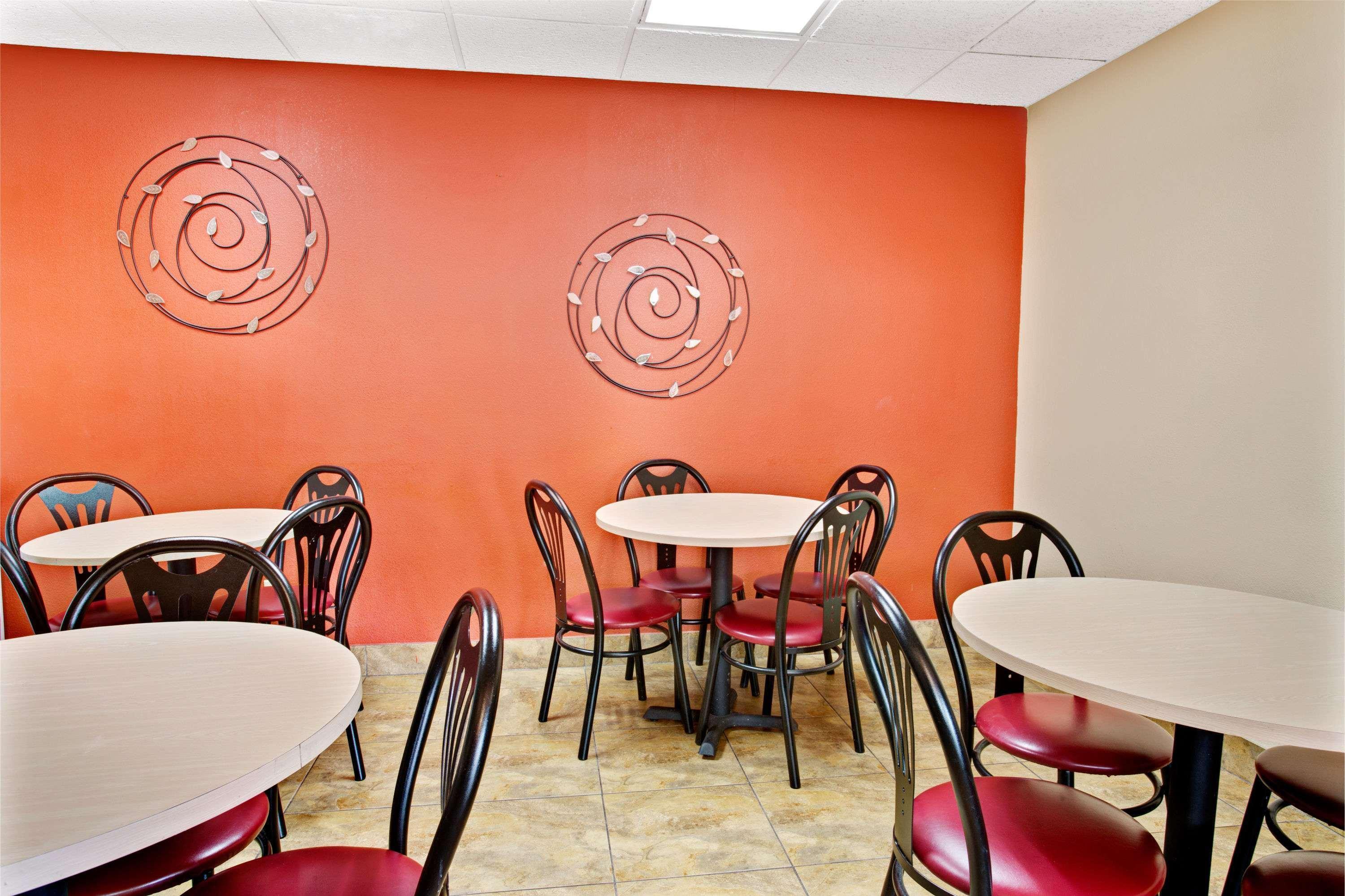 Super 8 By Wyndham Kissimmee/Maingate/Orlando Area Ξενοδοχείο Celebration Εξωτερικό φωτογραφία