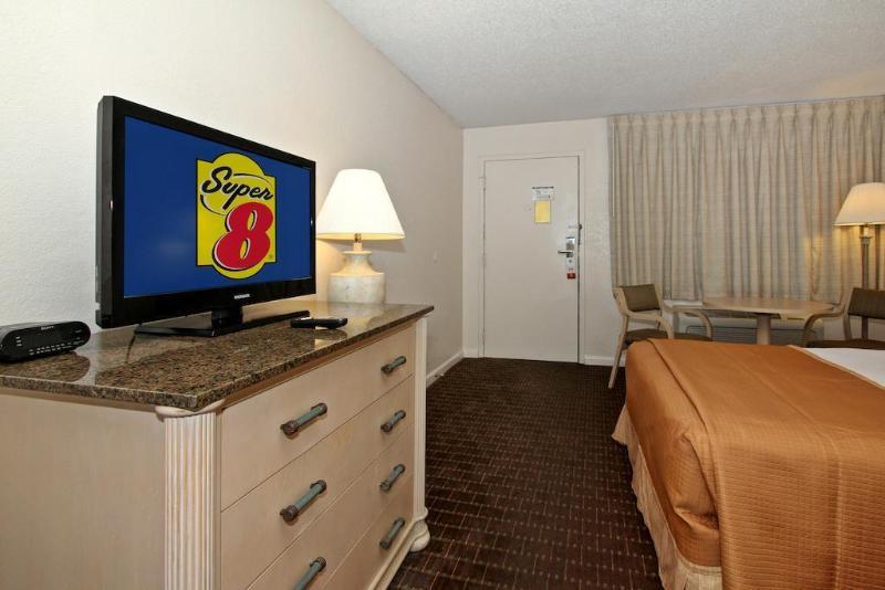 Super 8 By Wyndham Kissimmee/Maingate/Orlando Area Ξενοδοχείο Celebration Εξωτερικό φωτογραφία