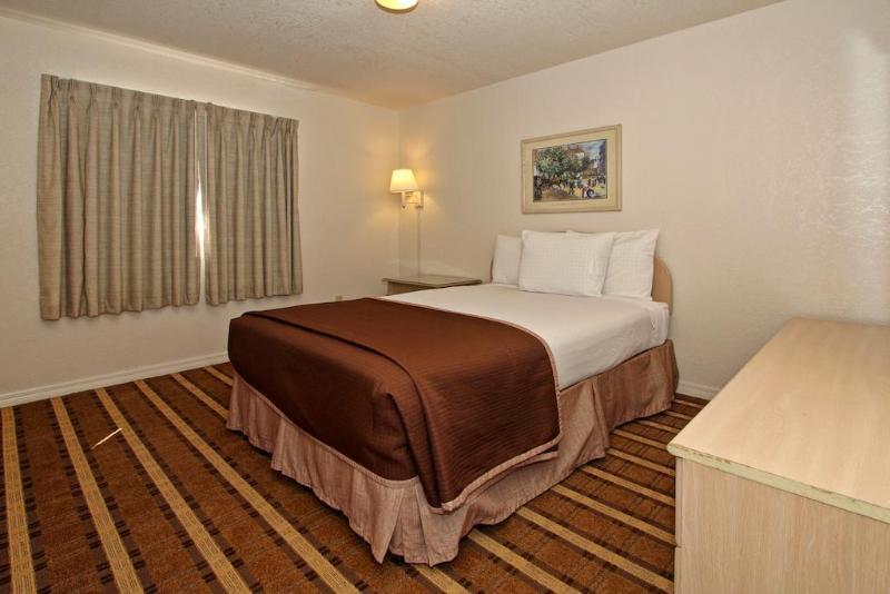 Super 8 By Wyndham Kissimmee/Maingate/Orlando Area Ξενοδοχείο Celebration Εξωτερικό φωτογραφία