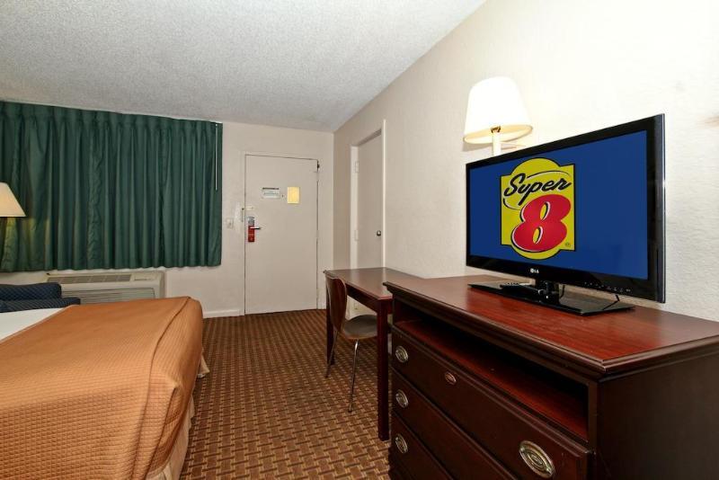Super 8 By Wyndham Kissimmee/Maingate/Orlando Area Ξενοδοχείο Celebration Εξωτερικό φωτογραφία