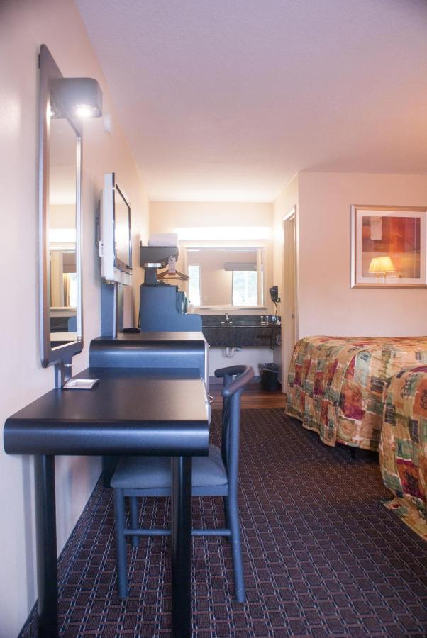 Super 8 By Wyndham Kissimmee/Maingate/Orlando Area Ξενοδοχείο Celebration Δωμάτιο φωτογραφία