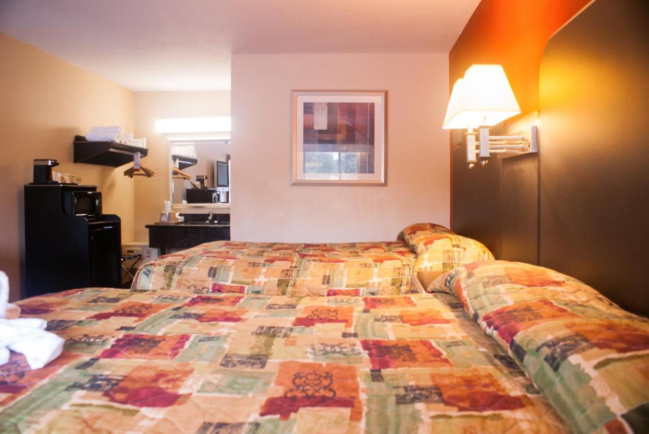 Super 8 By Wyndham Kissimmee/Maingate/Orlando Area Ξενοδοχείο Celebration Δωμάτιο φωτογραφία